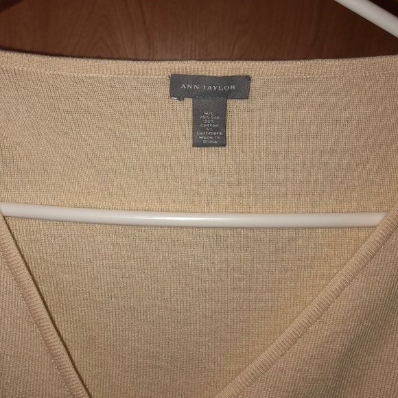 ANN TAYLOR - Picture 2 of 4